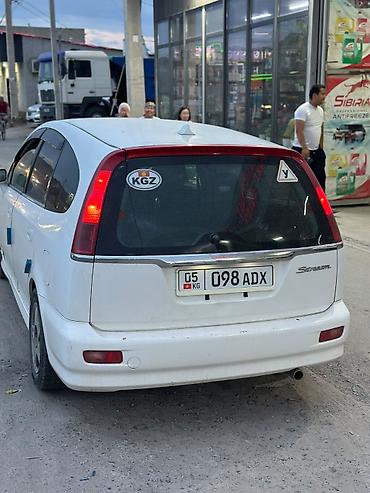 erec m8: Honda Stream: 2002 г., 2 л, Автомат, Бензин, Универсал — 3