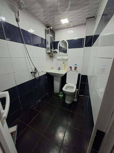 Otaqların uzunmüddətli kirayəsi: Inshaatcilar meteosunun cixiwinda 5 mertebeli binanin 3 cu -da lalafo.az — 2 Otaqların uzunmüddətli kirayəsi: Inshaatcilar meteosunun cixiwinda 5 mertebeli binanin 3 cu — 2