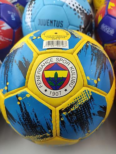 futbol corab: Futbol topu. Made in Pakistan. Metrolara və şəhərdaxili çatdırılma var — 7