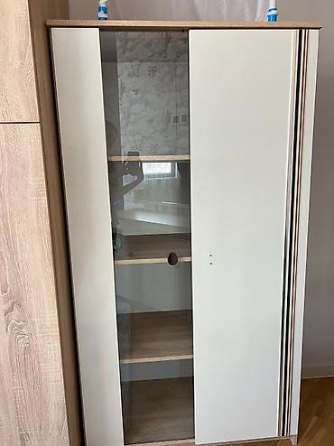 yeni qorka: Şkaf 120 azn yenidir — 2