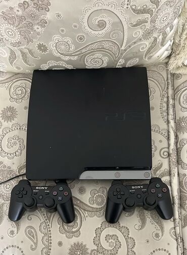 PS3 (Sony PlayStation 3): Продаю пс3 slim.500гб -40игр-2джойстика Цена окончательная! Доставка