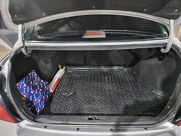 sonata 2025: Hyundai Elantra: 2005 г., 1.6 л, Механика, Бензин, Седан — 10