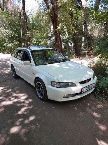 ресничка на спринтер: Honda Accord: 2000 г., 2.3 л, Автомат, Бензин, Универсал