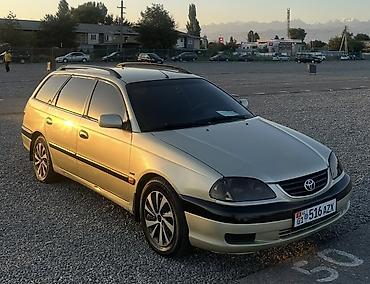 Toyota Avensis: 2001 г., 1.8 л, Механика, Бензин, Универсал