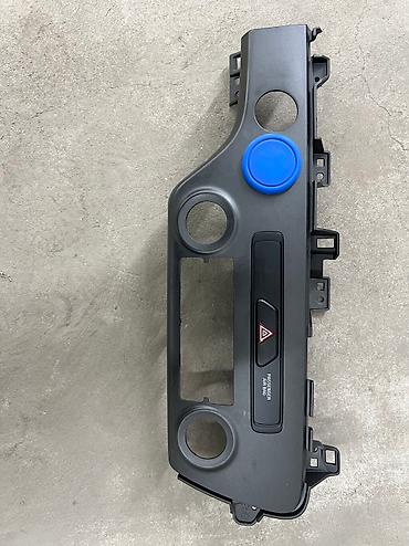 Магнитолы: Б/у, 2-DIN, 1 ", Без системы, Без оперативной памяти ГБ ОЗУ, Без встроенной памяти Гб ПЗУ — 23