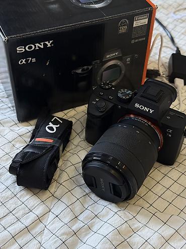 Полноформатная беззеркальная камера Sony α7 III (ILCE-7M3) с байонетом