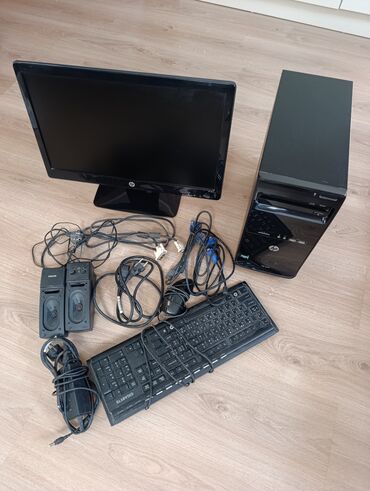 Принтеры: HP stasionar kompüter dəsti Dəst daxilində: - HP masaüstü sistem