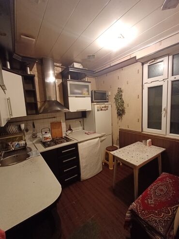 Köhnə tikili: Bakı, 3 otaqlı, Köhnə tikili, m. Nəriman Nərimanov, 63 kv. m — 8