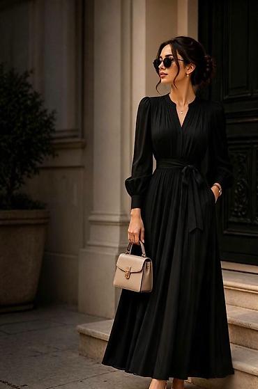 beberoza nude: Elegantna plisirana midi/duga haljina sa pojasom
2800din
S M L — 2