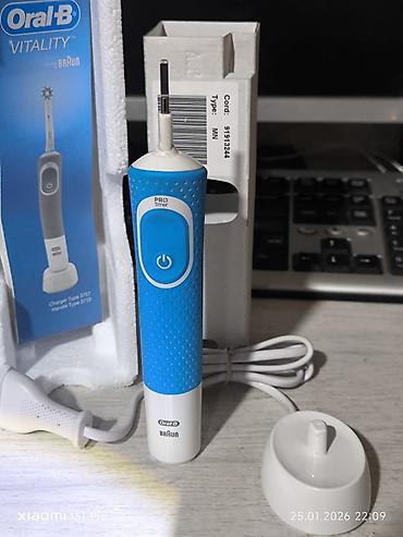 машинка для стрижки 3 в 1: Электрическая зубная щетка Oral-B Б/у — 2