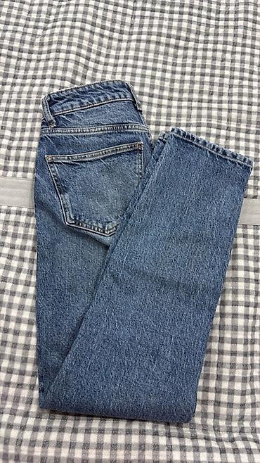 Джинсы, Прямые, Zara, Высокая талия, Стрейч, S at lalafo.kg Джинсы, Прямые, Zara, Высокая талия, Стрейч, S