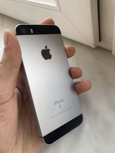 tək şəxsiyyət vəsiqəsi ilə telefon: IPhone SE, 16 GB, Space Gray, Barmaq izi