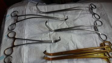 Medicinska oprema: Set od tri hirurška retraktora, svaki sa metalnim telom i drškom za na lalafo.rs — 4 Medicinska oprema: Set od tri hirurška retraktora, svaki sa metalnim telom i drškom za — 4