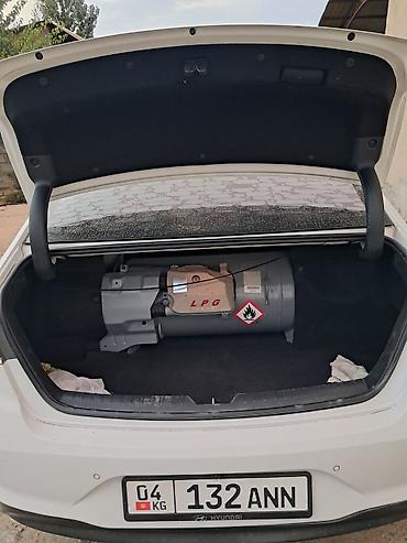 mb 220: Hyundai Sonata: 2018 г., 2 л, Автомат, Газ, Седан — 8