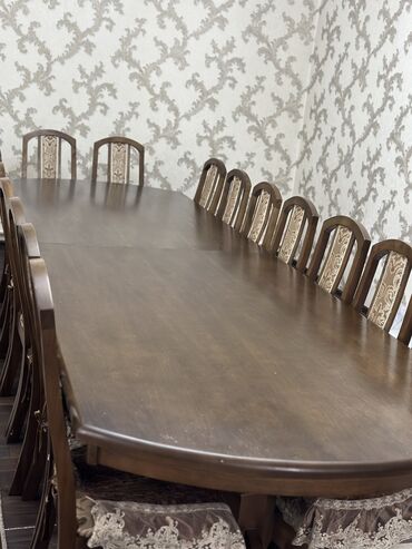 стол для гостей: Комплект стол и стулья Для зала, Б/у