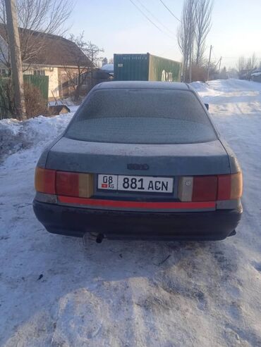 Audi: Audi 80: 1990 г., 1.8 л, Механика, Бензин, Седан