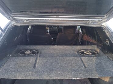 Volkswagen: Volkswagen Golf: 1990 г., 1.8 л, Бензин, Хэтчбэк — 8