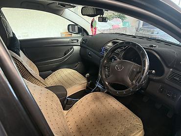 vista ardeo: Toyota Avensis: 2003 г., 2 л, Механика, Бензин, Седан — 3