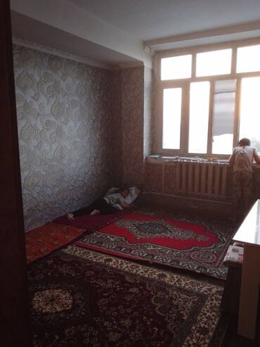 сдается квартира недорого: 1 комната, 30 м², Индивидуалка, 6 этаж, Косметический ремонт