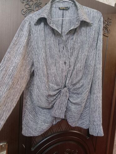 Рубашки и блузы: 2XL (EU 44), цвет - Серый