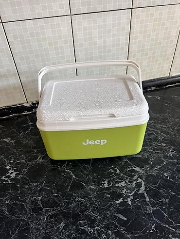 откидной ключ: Термосумка-холодильник Jeep (изотермический контейнер) 5 литров - — 3