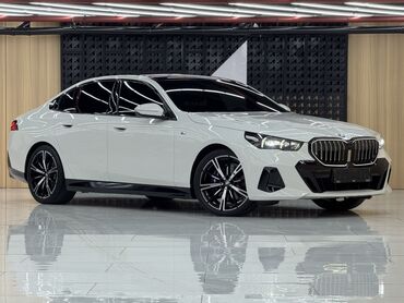 не знаю от какой машины: BMW 530: 2023 г., Седан