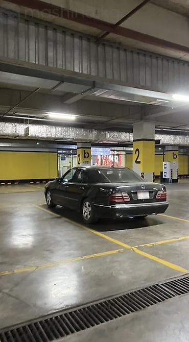 sprinter 413: Mercedes-Benz E-Class: 2001 г., 2.4 л, Автомат, Бензин, Седан — 4