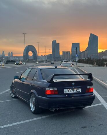 BMW: Marka: BMW Model: E36 Buraxilis ili: 1996 Yürüs: 485.000 km Süret — 19