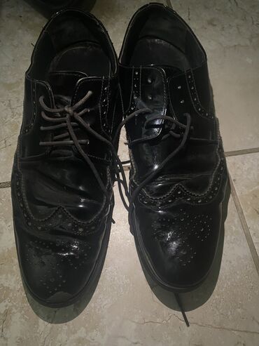 черная обувь: Туфли