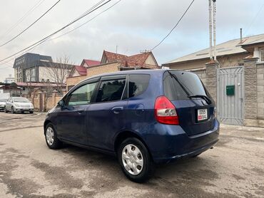 б фит голд: Honda Fit: 2001 г., 1.3 л, Автомат, Бензин