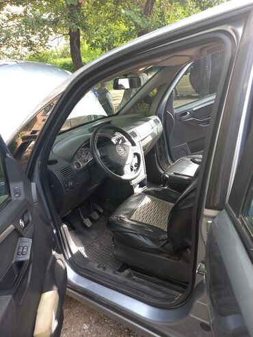 Opel: Opel Meriva: 2003 г., 1.6 л, Механика, Бензин, Минивэн — 6