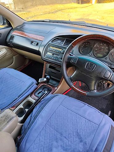 Продажа авто: Honda Accord: 2002 г., 2 л, Автомат, Бензин, Хэтчбэк — 8