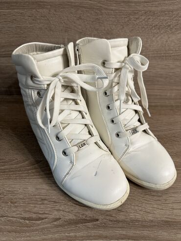 зимние обувь мужские: Сапоги, 38, цвет - Белый