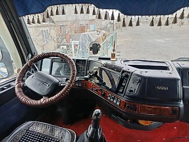 Тягачи: Тягач, Volvo, 2000 г., Бортовой — 12