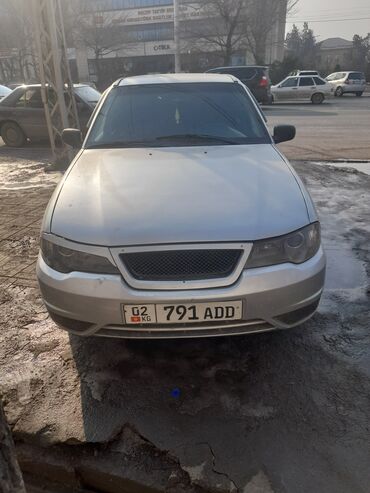 Daewoo: Daewoo Nexia: 2009 г., 1.6 л, Механика, Газ, Седан