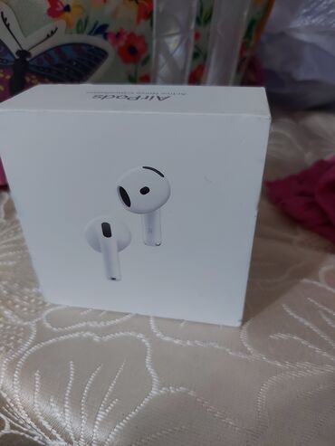 Наушники: Airpods 4 (ANC) 
Оригинал 
С шумоподавлением