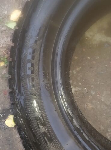 шины на форанер: 225/60R16. 14000 сом