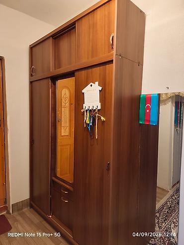 Dolab. Satılır 110 azn. 230*130 ölçüsündə. Ünvan Əhmədli(SemaG)