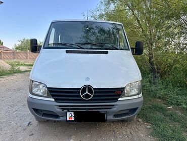 срочно продаю в связи с переездом: Mercedes-Benz Sprinter с двойной кабиной и грузовой платформой