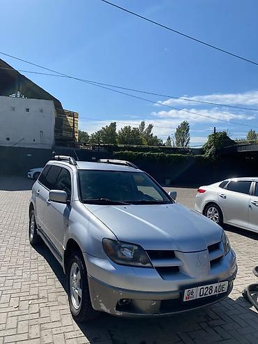 Mitsubishi Airtrek: 2003 г., 2 л, Механика, Бензин, Кроссовер