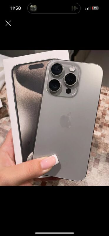 iphone 15 pro 256 бу: IPhone 15 Pro, Б/у, 256 ГБ, Natural Titanium, Зарядное устройство, Защитное стекло, Кабель, 99 %