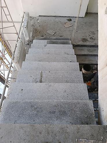 Мраморные и гранитные работы: Соколь натуральный гранит - Профессиональная облицовка цоколя и — 2