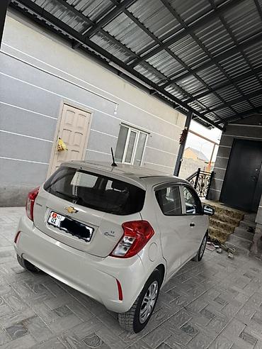 айфон обмен на машину: Chevrolet Spark: 2015 г., 1 л, Автомат, Бензин, Хэтчбэк — 6