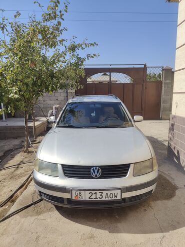 легковые машина: Volkswagen Passat: 1998 г., 1.8 л, Механика, Газ, Универсал