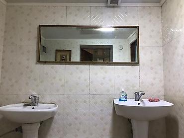 Долгосрочная аренда комнат: 30 м², С мебелью — 5