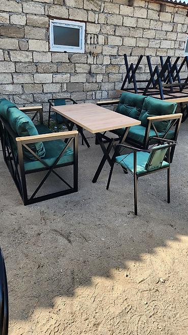 Sifarişlə restoran üçün masa və oturacaq dəstləri: Stullar ilə, Kvadrat masa, 2 nəfər — 6
