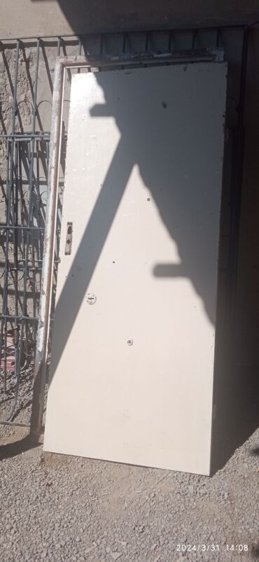 işlenmiş ev qapilari: Dəmir Giriş qapısı 90x205 sm, İşlənmiş