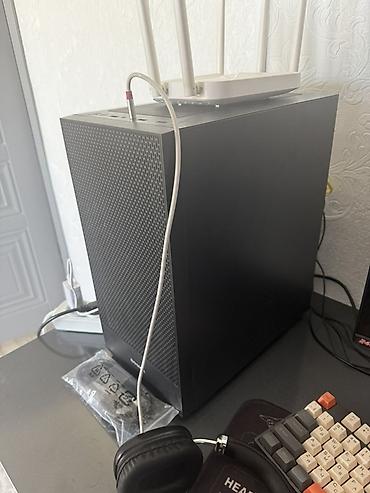 клавиатура игровой: Компьютер, ядер - 4, ОЗУ 16 ГБ, Игровой, Б/у, Intel Core i5, Встроенная видеокарта, Без накопителя — 1