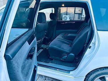 Toyota: Toyota Ipsum: 2002 г., 2.4 л, Автомат, Газ, Минивэн — 12