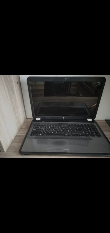 sto za laptop: Б/у HP Pavilion, 17.3 ", Intel Core i5, < 128 ГБ, Платная доставка